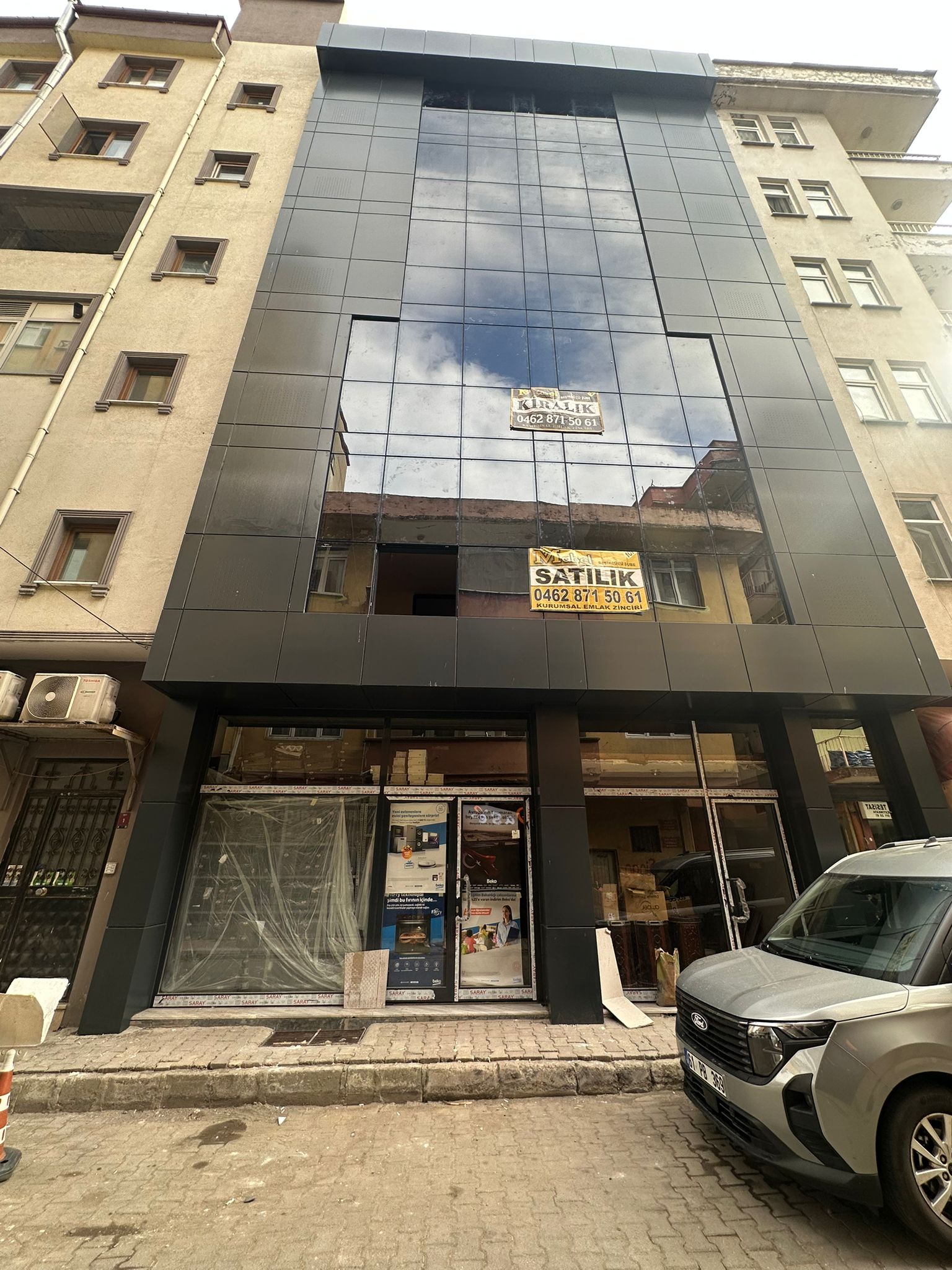 MABEL GAYRİMENKUL/ BEŞİKDÜZÜ/ ÇARŞI İÇİ SATILIK KOMPLE BİNA
